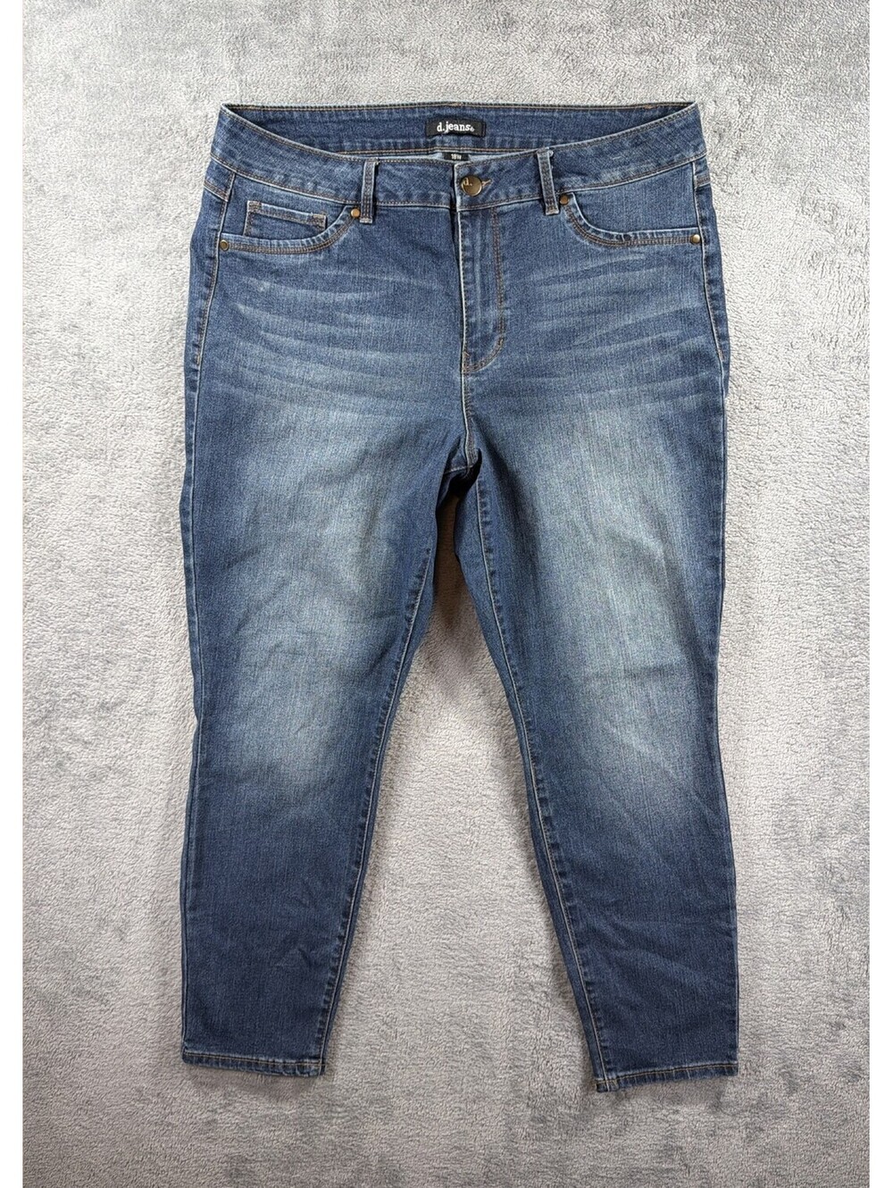 d.jeans Women's Blue Denim Jeans Size Waist 18W.